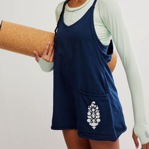 Free people hot shot romper dress xl NEW midnight Navy buti on front pocket